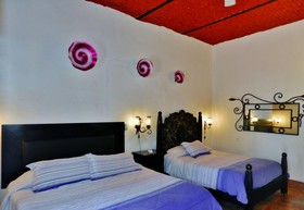Hotel Rosa Morada Bed and Breakfast