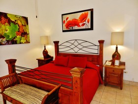 Hotel Rosa Morada Bed and Breakfast