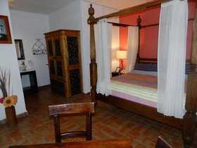 Hotel Rosa Morada Bed and Breakfast