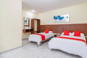 Platinium Gran Hotel by OYO Rooms
