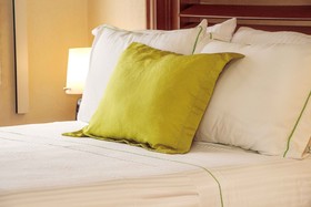 Alcazar Suites