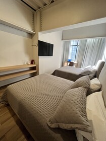 Olson Real Acueducto Hotel & Suites