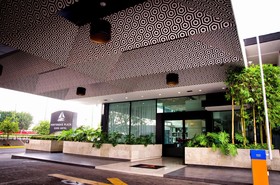 Hotel Expo Plaza