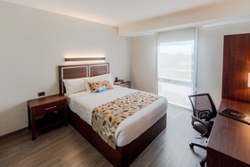 Sleep Inn Guadalajara Galerias