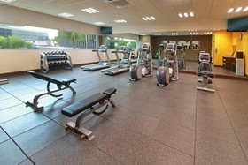 Wyndham Garden Guadalajara Acueducto
