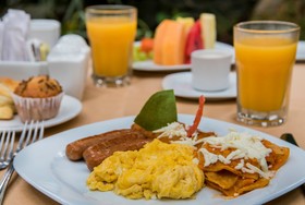 Wyndham Garden Guadalajara Expo