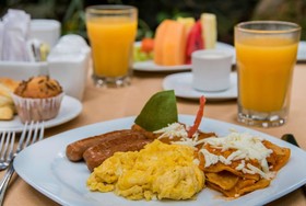 Wyndham Garden Guadalajara Expo