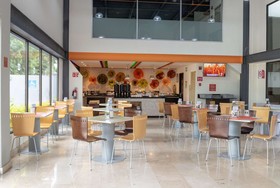 Wyndham Garden Guadalajara Expo
