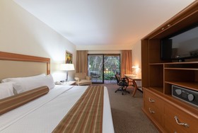 Wyndham Garden Guadalajara Expo