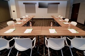 Holiday Inn & Suites Monterrey Apodaca Zona Airport