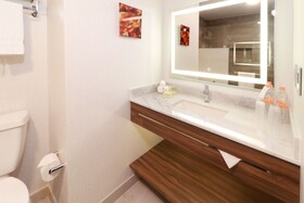 Holiday Inn & Suites Monterrey Apodaca Zona Airport