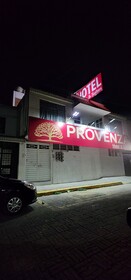 Provenza Hotel & Suites