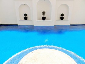 Casabella Art/Boutique Hotel