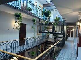 Hotel Jar8 Bule