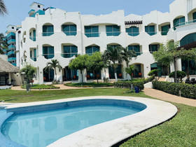 Hotel Playa Caracol
