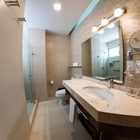 Hotel & Suites Clipperton