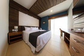 Hotel & Suites Clipperton