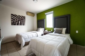 Hotel Suites Regina