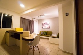 Hotel Suites Regina