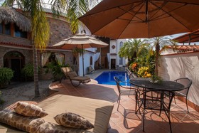 Casa Fibba 4 BR by Casago