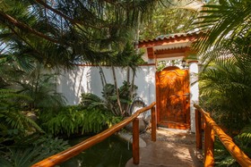 Casa Fibba 4 BR by Casago