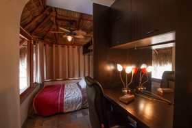 Casa Fibba 4 BR by Casago