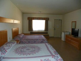 María Luisa Inn & Suites