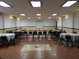 María Luisa Inn & Suites