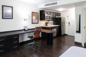 Candlewood Suites Celaya