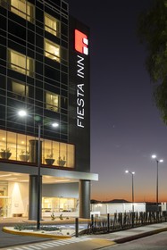Fiesta Inn Celaya Galerias
