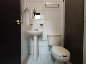 Hotel Olhe by OYO