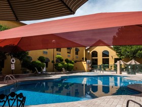 Holiday Inn Express