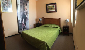 Suites Cervantes
