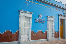 Xoxula by Inmense