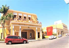 Hotel America