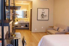 TRYP By Wyndham Ciudad Guzmán UTTSA