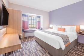 Microtel Inn & Suites by Wyndham Cuauhtemoc