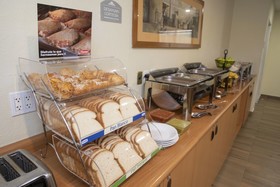 Microtel Inn & Suites by Wyndham Culiacan