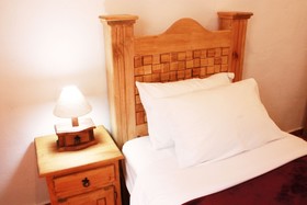 Casa Azuela & Valencia