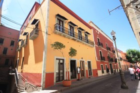 Hotel Alonso 10 Boutique & Arte