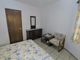 OYO Casa Banqueta Alta