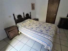 OYO Casa Banqueta Alta