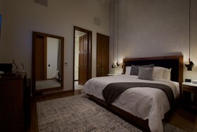 Nueve 25 Hotel