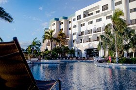 San Carlos Plaza Hotel & Resort