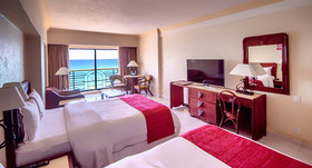 San Carlos Plaza Hotel & Resort