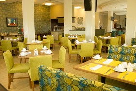 Holiday Inn Hotel & Suites Hermosillo Aeropuerto