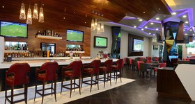 HS HOTSSON Hotel Irapuato