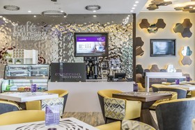 HS HOTSSON Hotel Irapuato