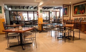 Capital O Hotel Central