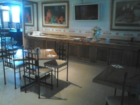 Capital O Hotel Central